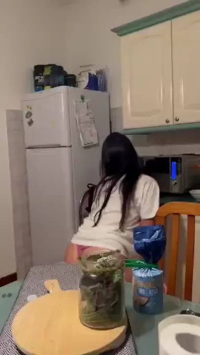 A casa mia mi piace comportarmi cos 