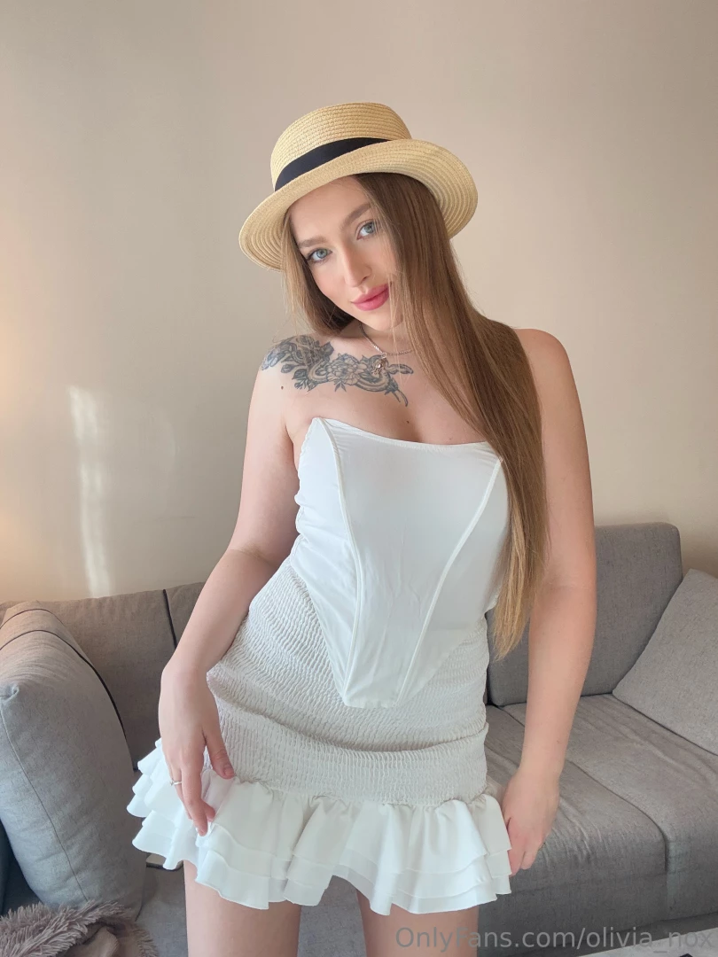 Although it s decabyr cold and cold outside i want a little warmth and 