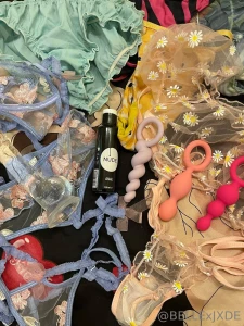 I want to show you a list of toys that i prepared for the filming of