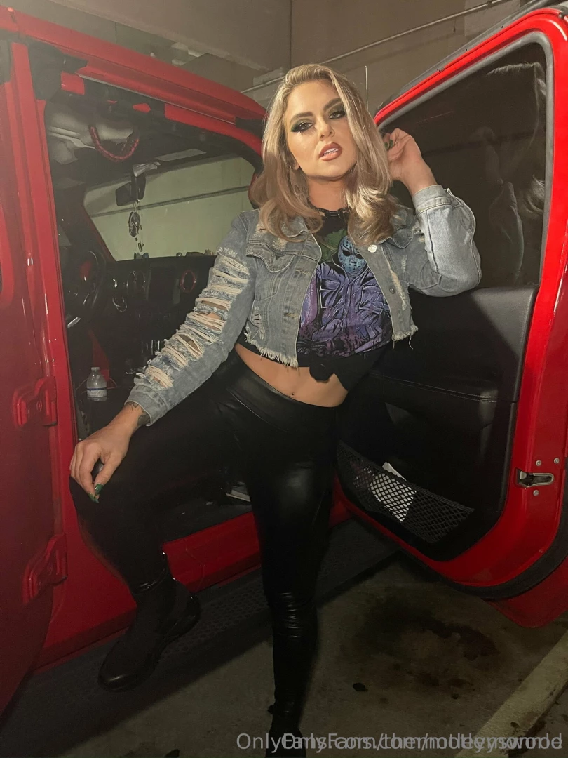 Is red your favorite color part 4 