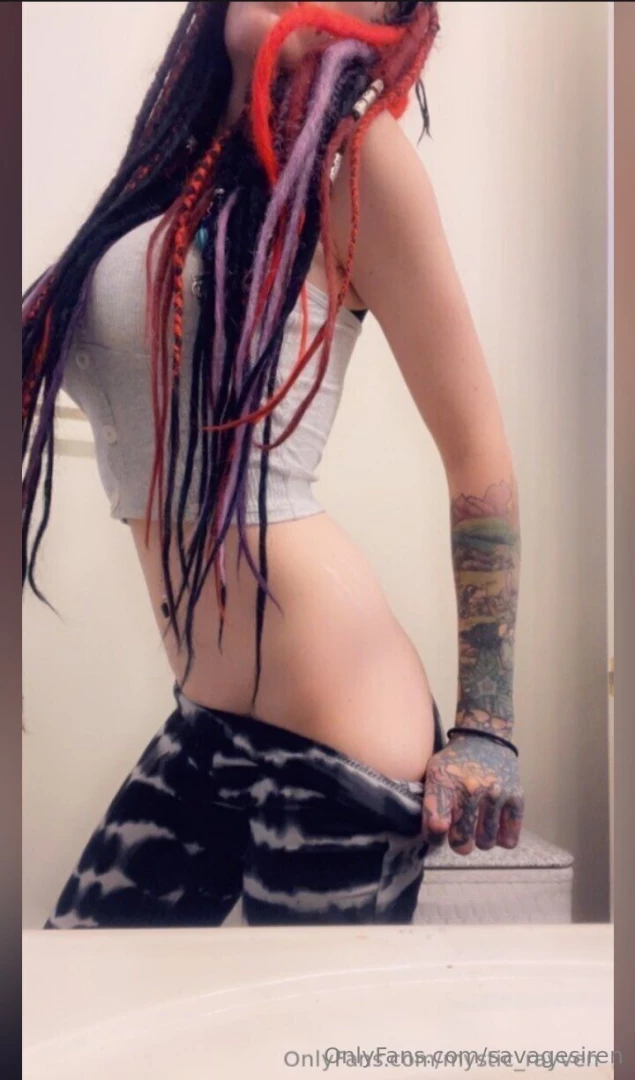 Mystic_rayven gamer lvl 30 goth milf for your viewing pleasure 