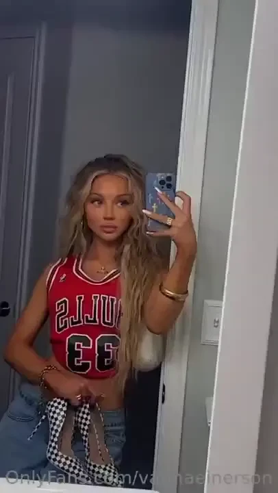 Come thru and chill 