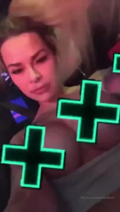 Giving a blowjob down the vegas strip 