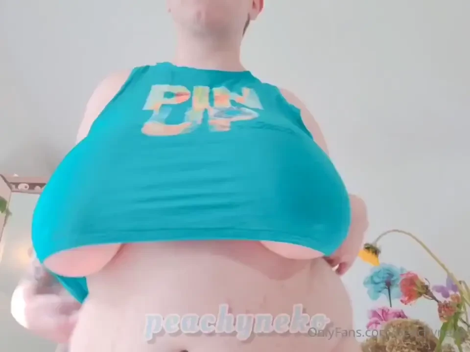 Psst help me hit this goal and i ll post the full titty drop vid 