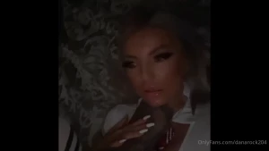 Sex vid message me if you want the full video of this one it ends with