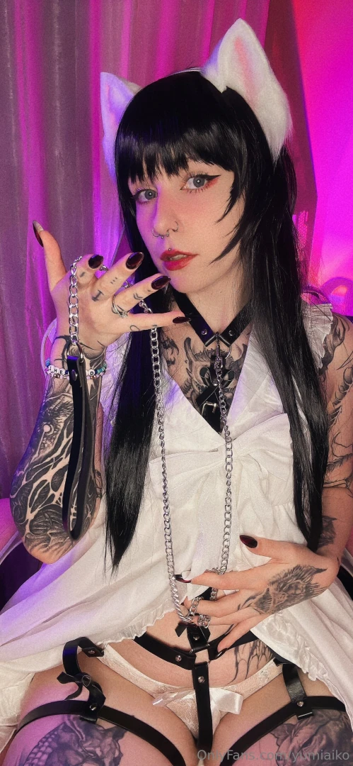 I wore this for you now watch what i do when it starts coming off 