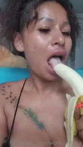 You guys want to see me with dildo