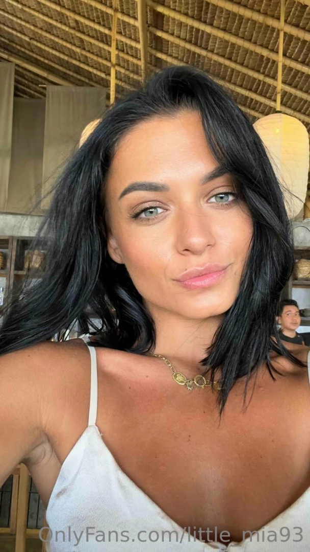 What do you think is the sexiest thing about a woman 