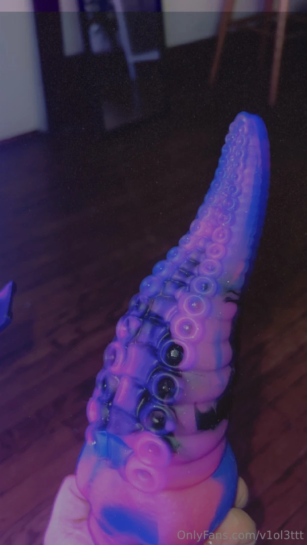Tentacle set out now working on being able to take bigger toys amp 