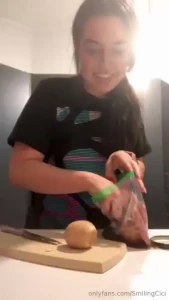 Ramen egg marinade 8-24 hr 2 eggs 30ml miran 30ml soy sauce 30ml water part 3