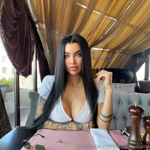 What do men find sexiest in a girl i recently became interested in the part 1