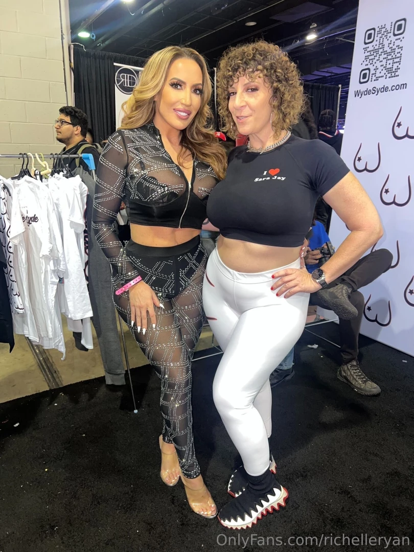 richelleryan - Day 2 with some of my ladies part 3 