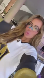 richelleryan - Bring home the w tonight let s go vgk 