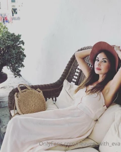 How many likes would you appreciate my dress