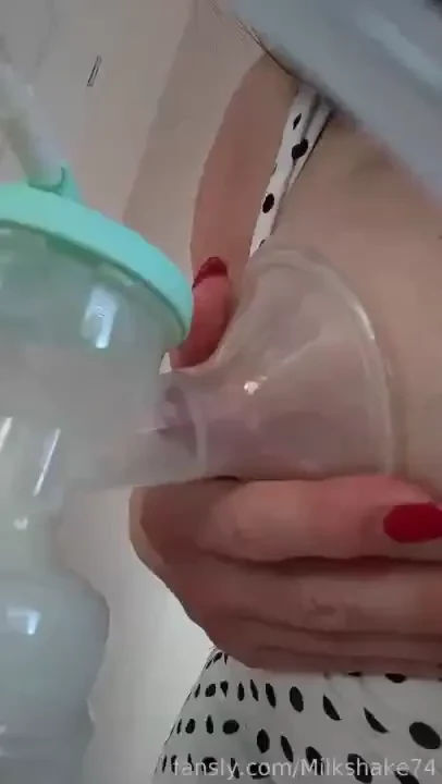 Fyp milk milf hotmom bigtits tits milksplash splash breastmilk breast part 2 