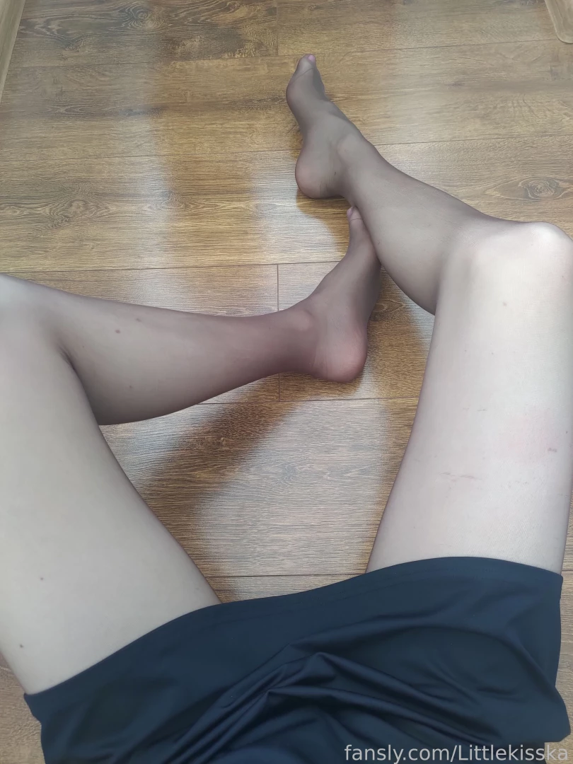 Feet of paradise nylons pantyhose ass feet nylon skinny petite legs part 1 