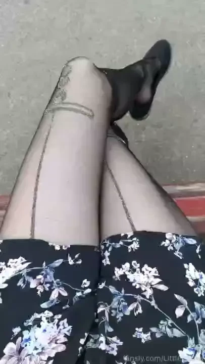 I love tights with designs nylons feet pantyhose ass nylon skinny part 1 