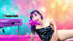 Amazing orgasm with my fuck machine it s your lucky day i m so horny i