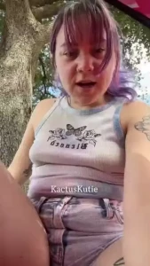 I held my pee for 4 hours watch my desperate story of getting to a