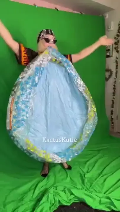 Blowing up the pool to pee in during my guy pee-eri halloween part 1 