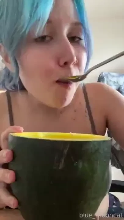 Here s a vid of me happily eating a yellow watermelon eating eat food 