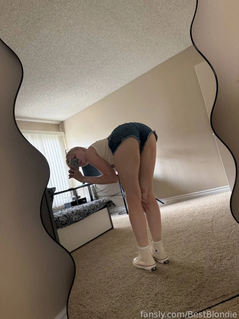 Hi from my new mirror love it so much 