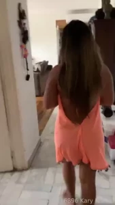 Pasando la puerta de mi casa es territorio nudista fuera ropa passing