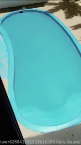 Un dia muy caliente en naturytown no puedo salir a la alberca porque