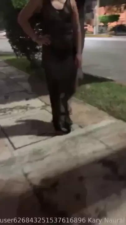 Este dia fuimos a la playa y pasamos comer con mi pareo trasparente part 6 