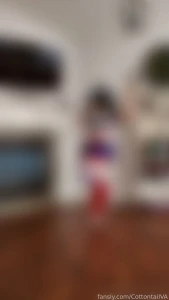 I keep thinking about the cons i ve been to recently and i can t wait part 4