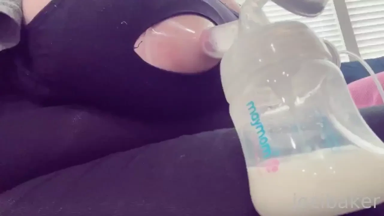 Can you tell i haven t pumped in awhile breastpump pumping breastmilk 