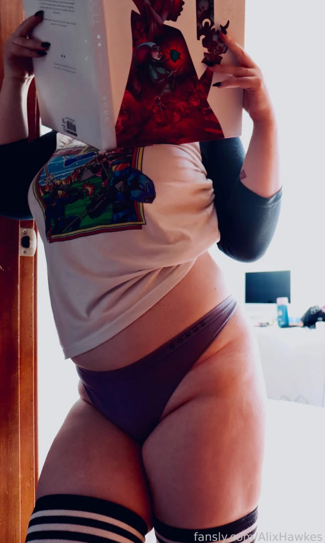 Is that a hardcover or are you just happy to see me brunette 