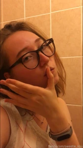 Is it just me or do i look sad in this photo fyp pussy littlegirl