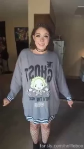 Which one do you like i love this new outfit fyp egirl goth young milf part 1