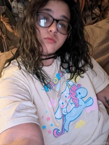 Worst selfie i ve ever taken but i am sick still i hate life rn im so