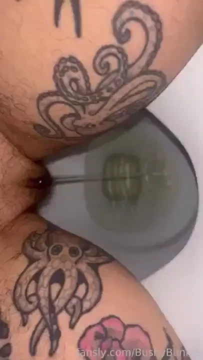 Todays morning pee was just shy of 3 minutes and included some toots 