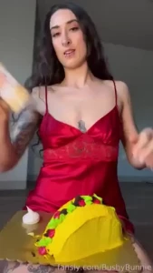 Thank you for 100 subscribers bunnie s 100 sub cake sit full video do part 2