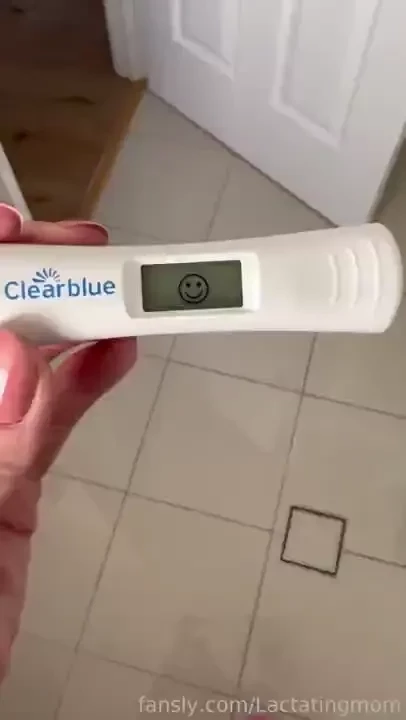 Mommy is coming into her fertile period again who is coming to breed 