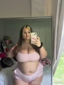 She lovessss teasing us doesn t she prettyplsgemini part 7