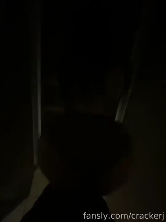 Didn t even make it to the room fyp latina hugetits bigbutt twerking 