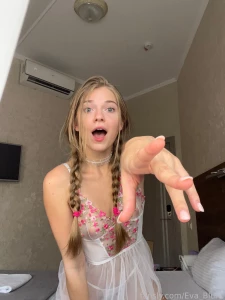 Hey dude i can see your boner on me from a km away ahahha barelylegal