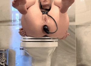 Plug anal kinky analsex asshole milf toilet gape