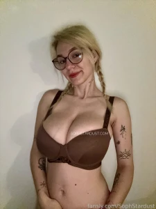 Lingerie try-on - photo set a few more pictures than usual a little part 1