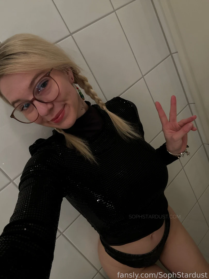 Merry christmas to you today i am going to post the christmas set and part 1 