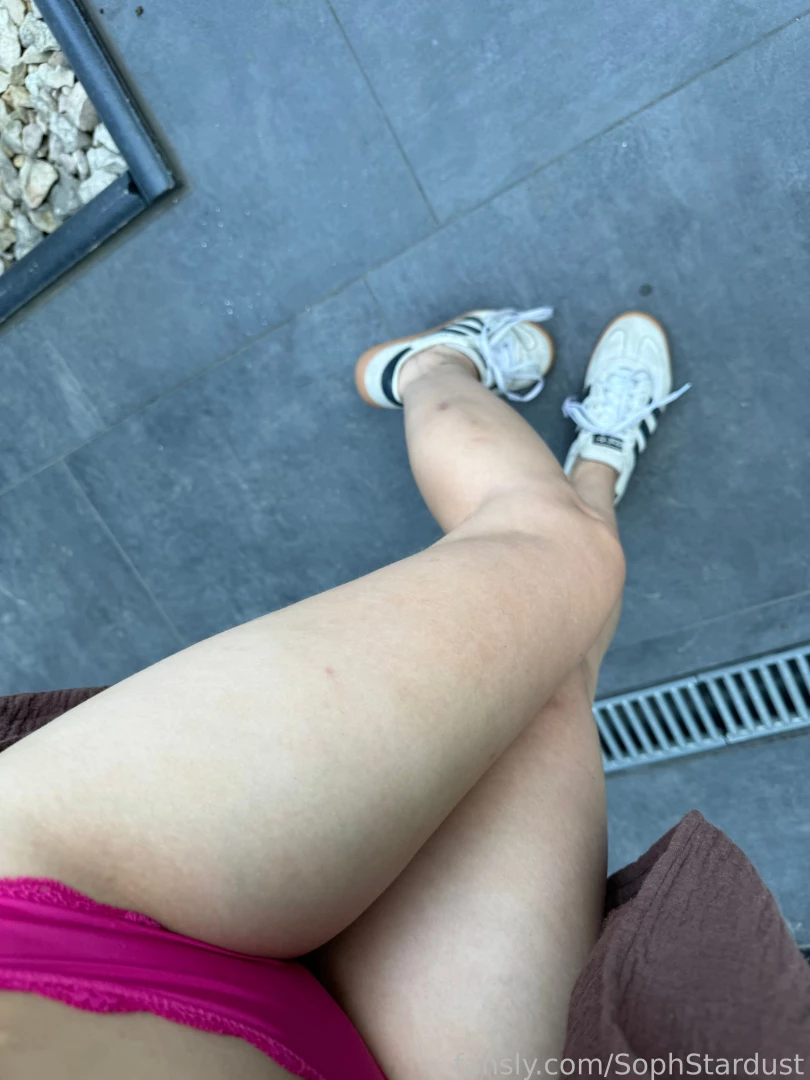 Switch to the next post to see more posting two hot gifs https fansly 