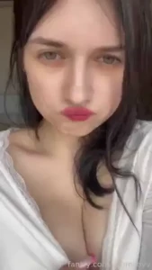 Nya - video babygirl kawaii cute teen young tiktok fyp