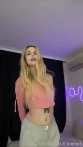 I want your cum dripping down my thighs fluffy body chubby bbw