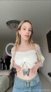 I can t help myself fyp cutie hips petite sexy teen young girlnextdoor