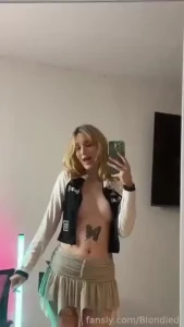 Wanna taste blondiedi fyp nudes dickrate fetish sexting naturalbody