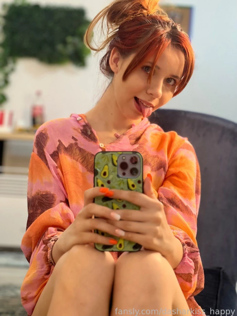 I like to fool around in front of the mirror every time i imagine part 1 